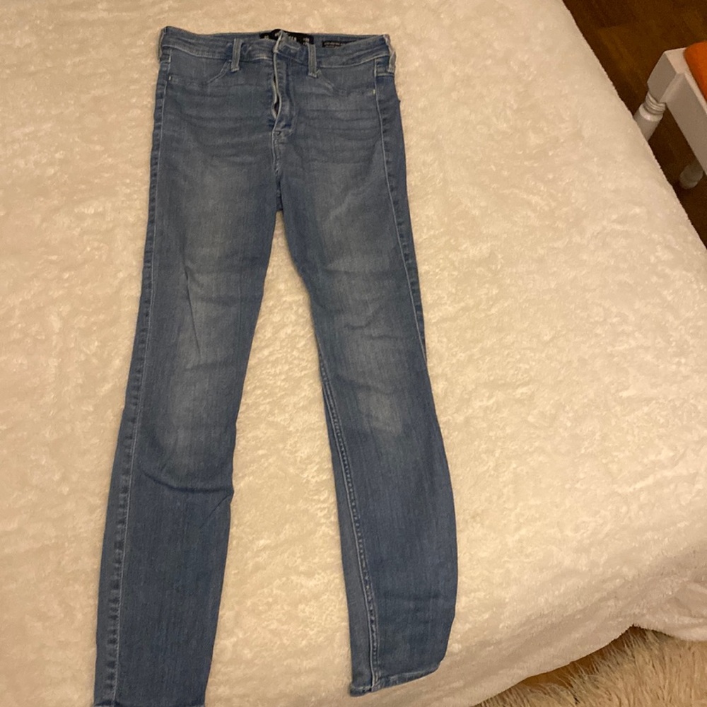 Hollister high waisted skinny jeans, size 3S